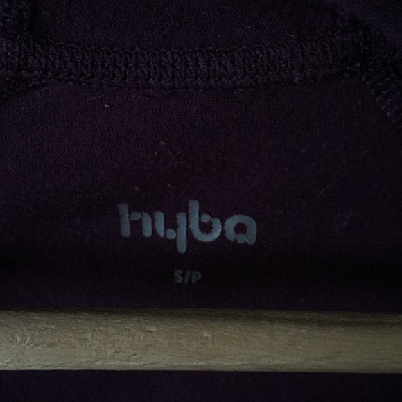 Long Sleeve Tee with hood - Picture 5 of 5